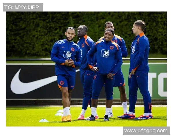 曾经的荷兰足球明星们的辉煌岁月与传奇故事回顾