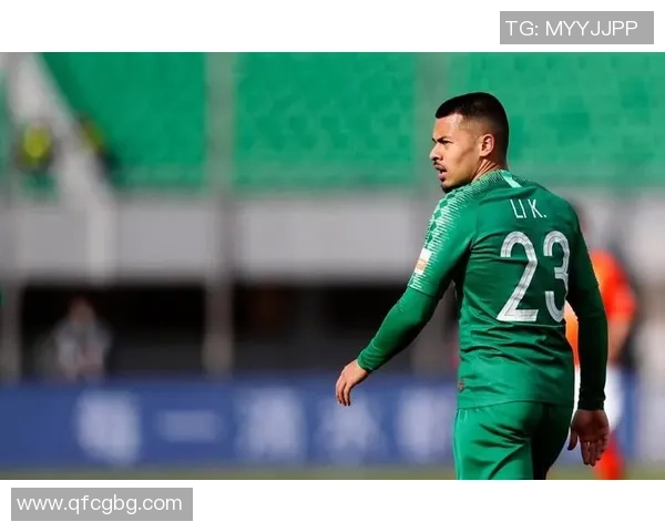 李可亲历足球明星背后的故事与梦想分享 李可亲历足球明星背后的故事与梦想分享